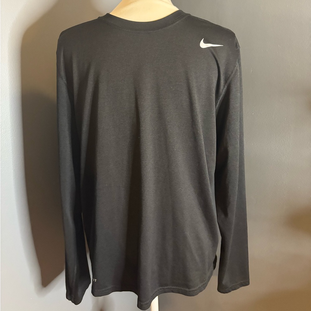 Nike Men's Charcoal Long Sleeve Tee